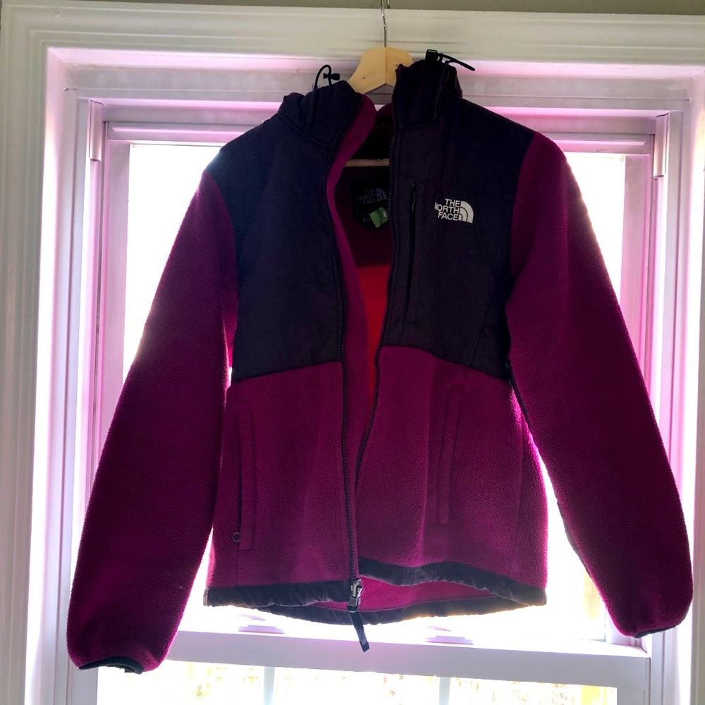 North face hooded zip up